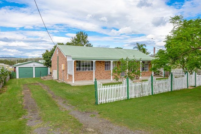 Picture of 33 Middle Street, EAST BRANXTON NSW 2335