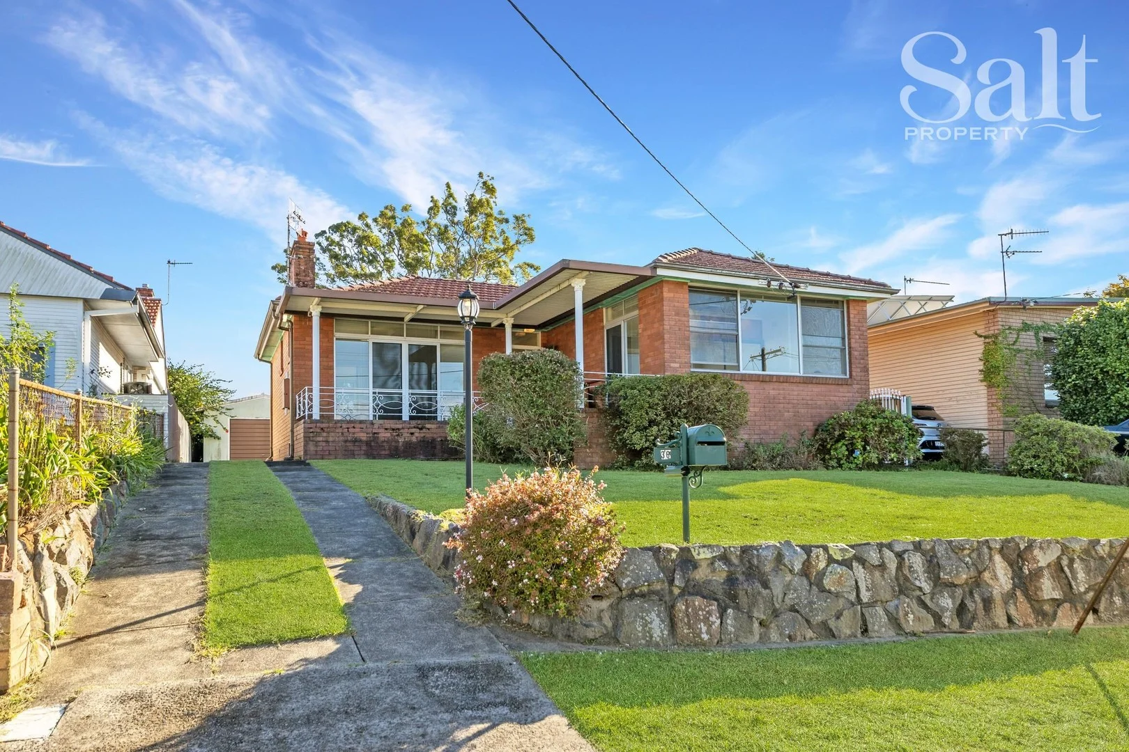 Primary image of 36 Rodway Parade, Kotara NSW 2289