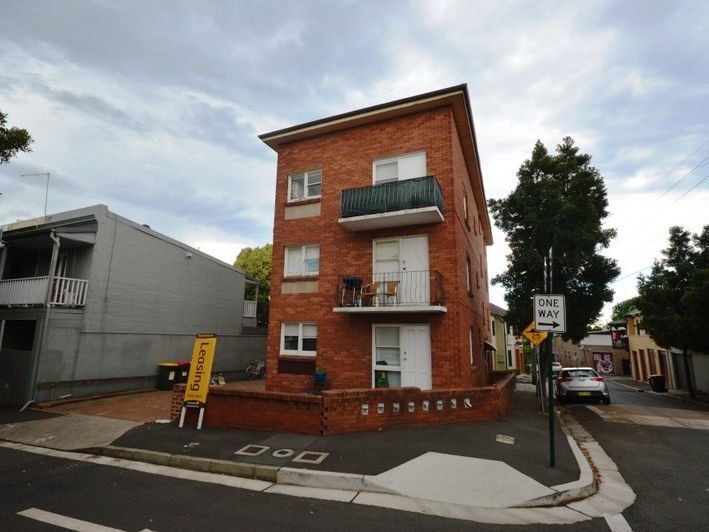 Studio in 4/218 Union Street, ERSKINEVILLE NSW, 2043