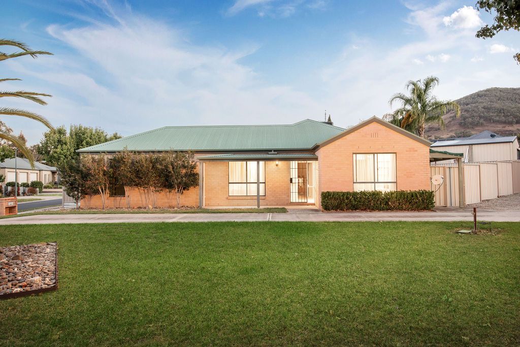 2 Hemlock Court, Baranduda VIC 3691, Image 0