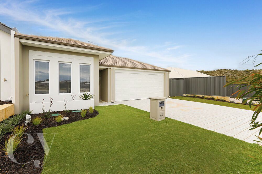 4 bedrooms House in 67 Mebbin Grove YANCHEP WA, 6035