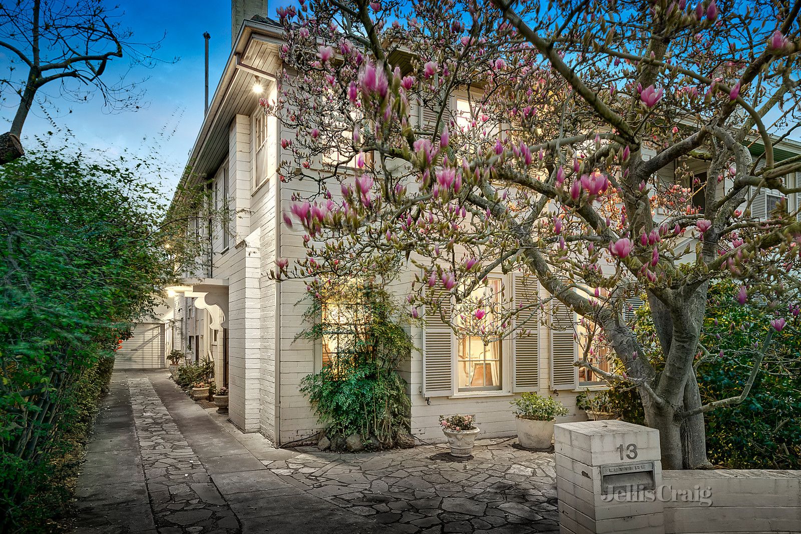 13 Kyeamba Grove, Toorak VIC 3142, Image 0