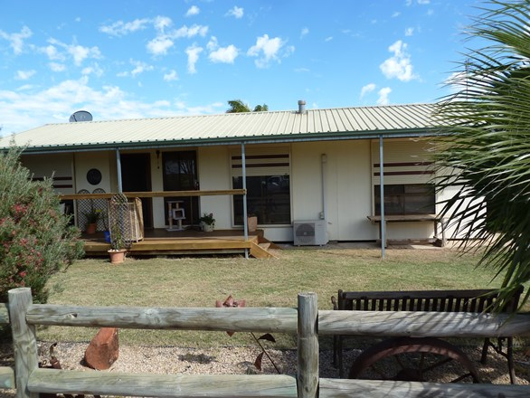 16 Bartley Street, Wudinna SA 5652