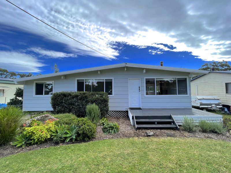 75 Cornfield Parade, Fishermans Paradise NSW 2539, Image 0