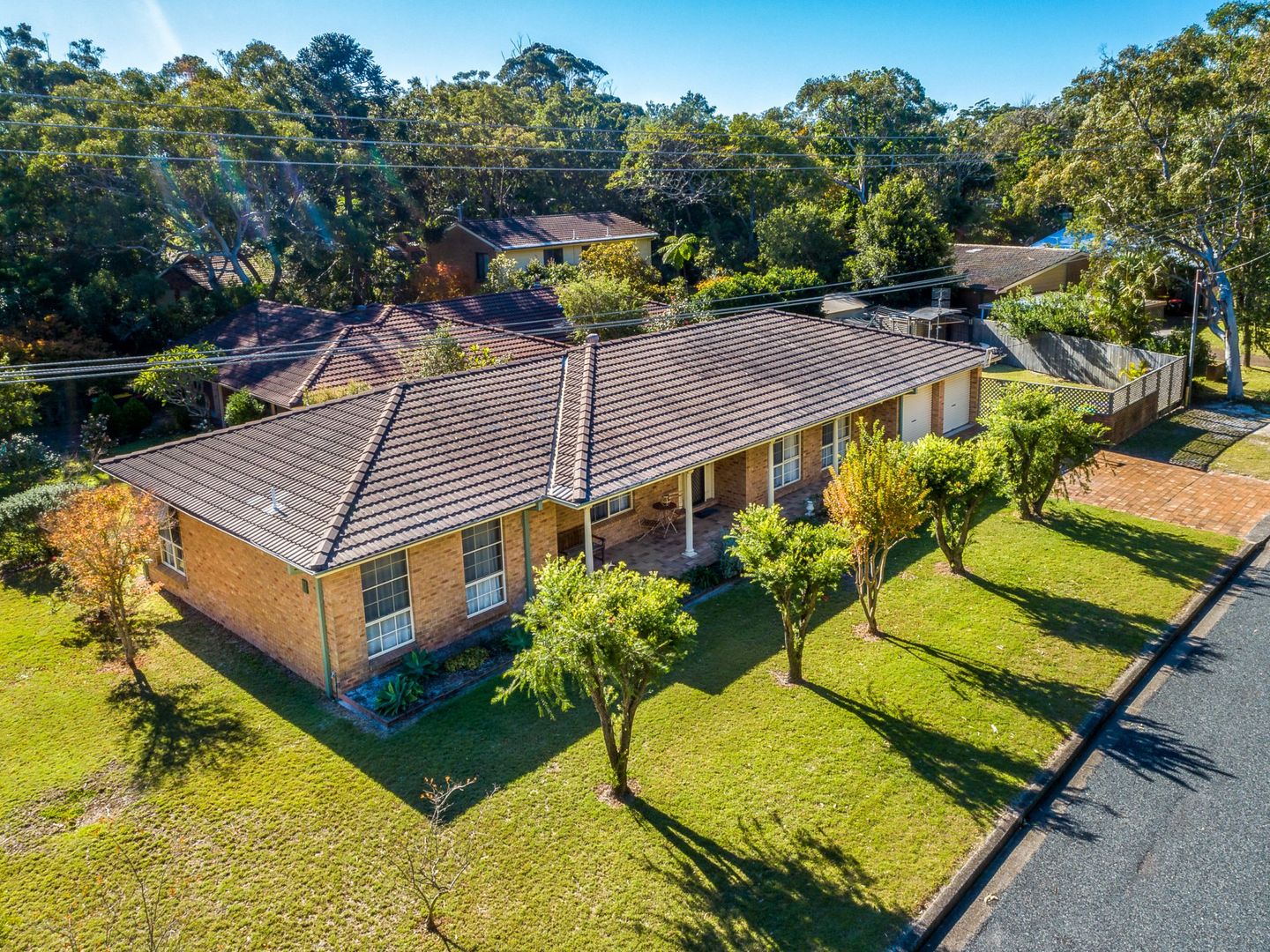 1 Carinya Close Hawks Nest Nsw 2324 Domain