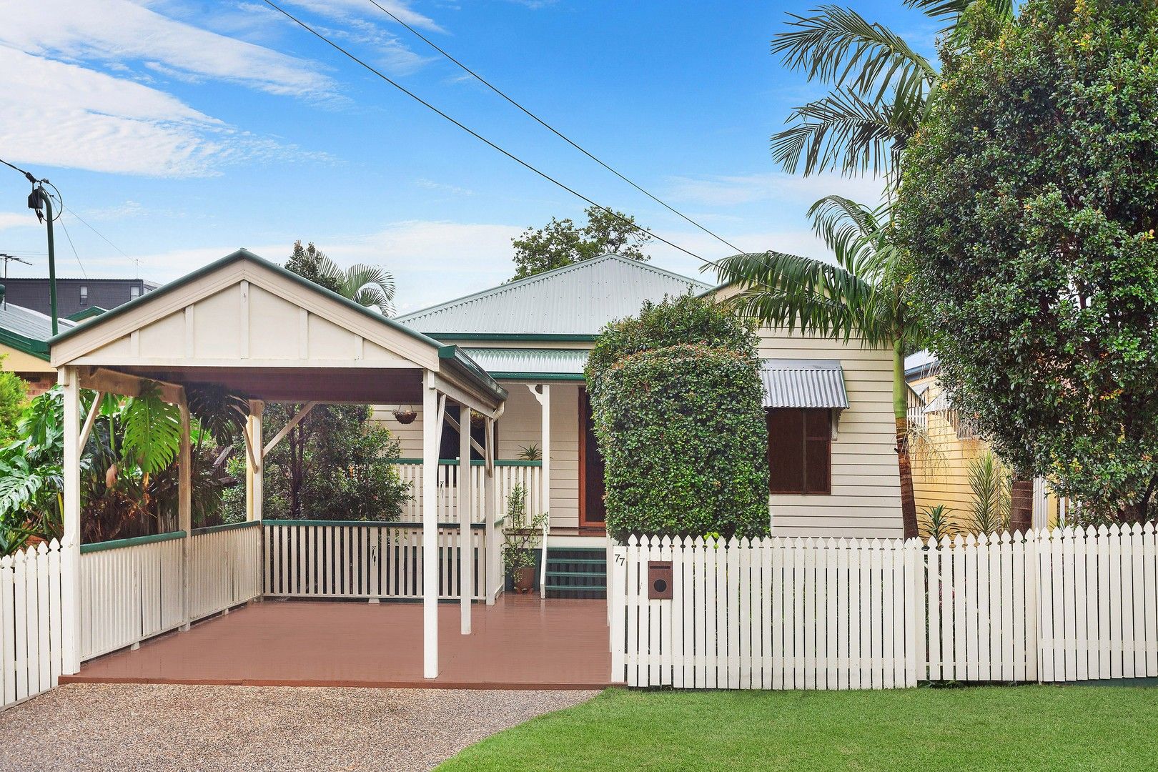 3 bedrooms House in 77 Tarana Street CAMP HILL QLD, 4152