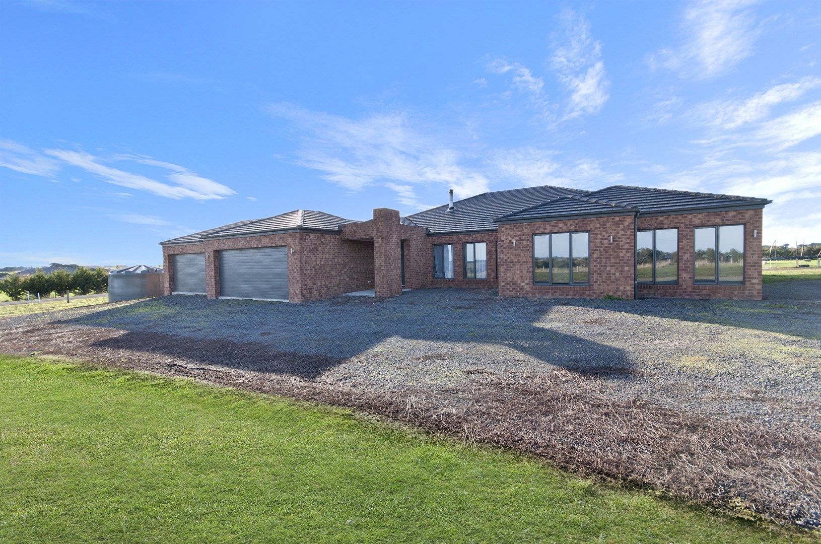 44 Cilmery Crescent, Woodford Property History & Address Research