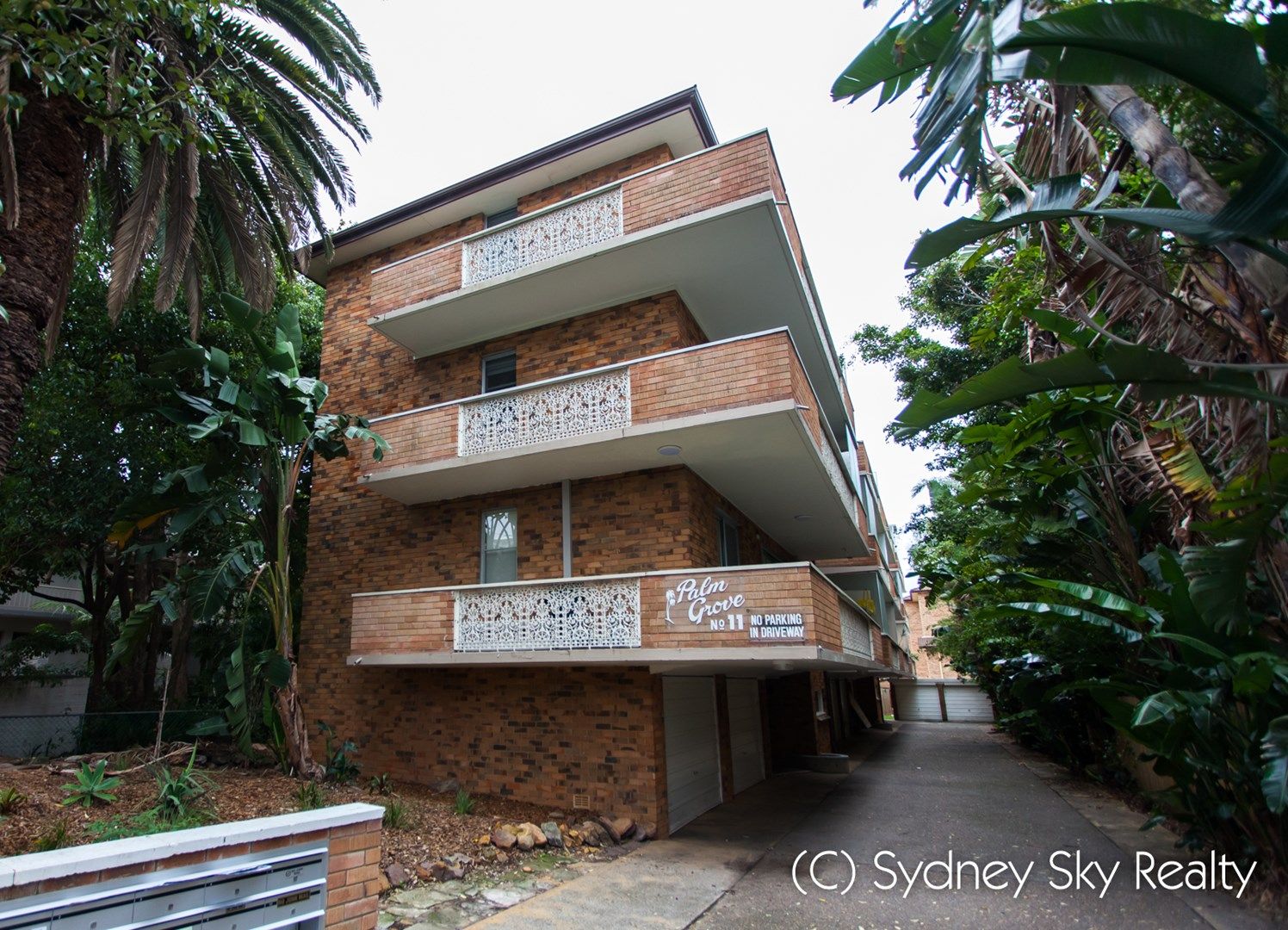 2 bedrooms Apartment / Unit / Flat in 3/11 Jenkins St COLLAROY NSW, 2097