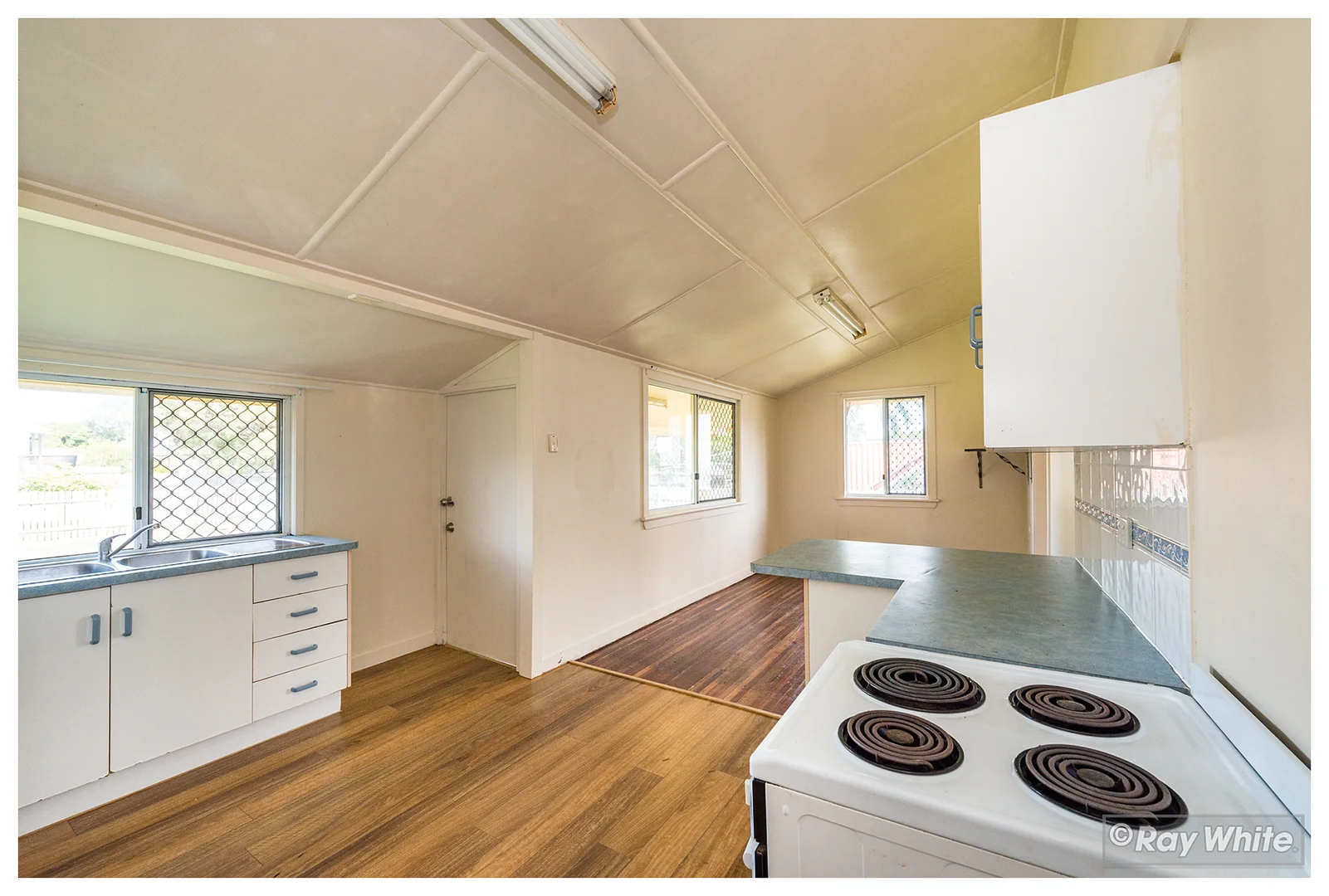 Additional image 5 of 164 High Street, Berserker QLD 4701