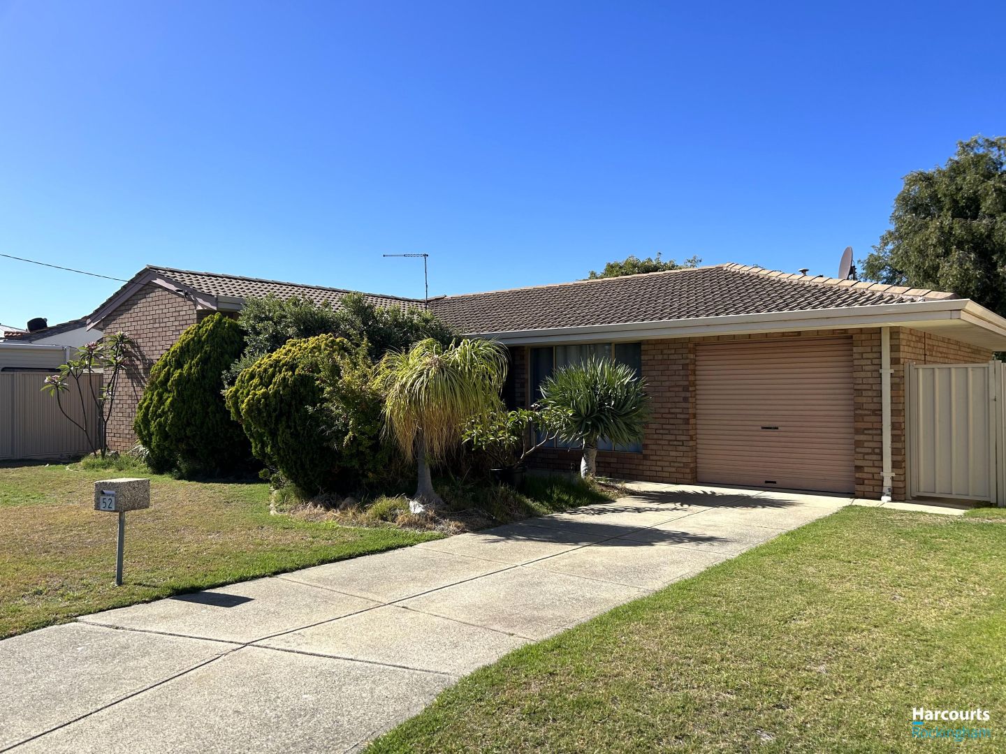 52 Donald Drive, Safety Ba Property History & Address Research Domain