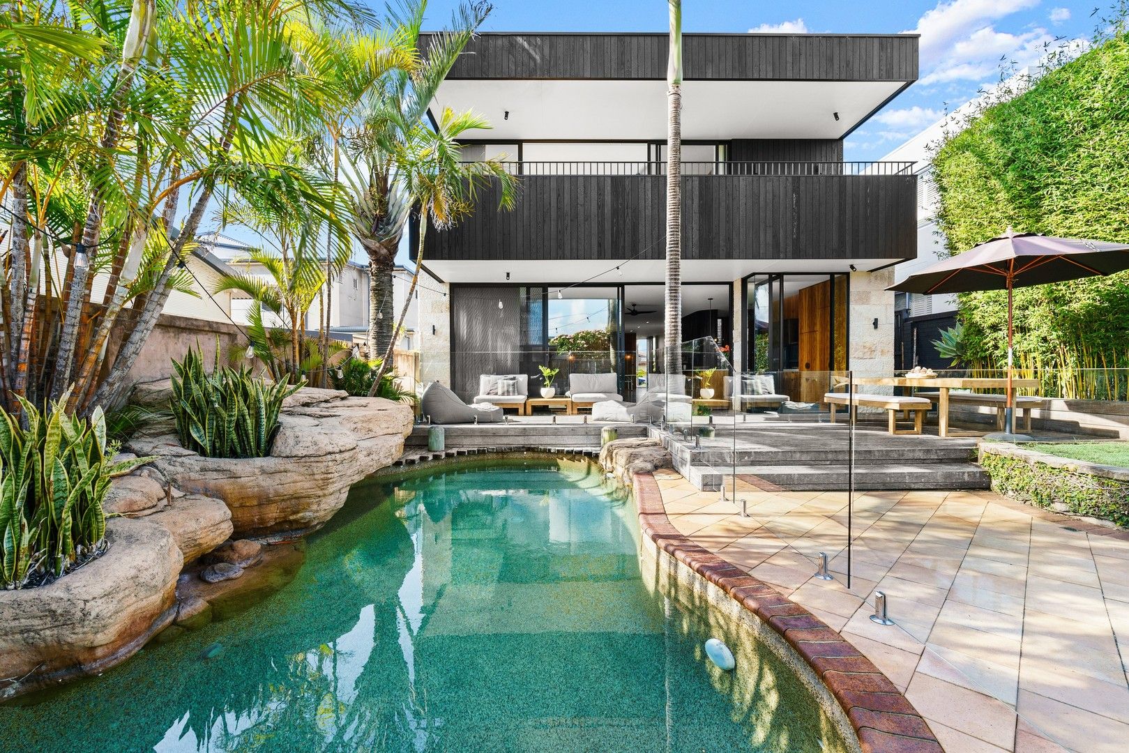 4 bedrooms House in 1 Orient Avenue CRONULLA NSW, 2230