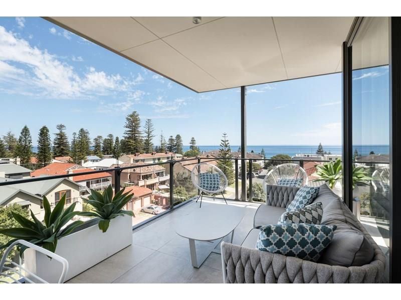 5/14 Warnham Road, Cottesloe WA 6011, Image 0