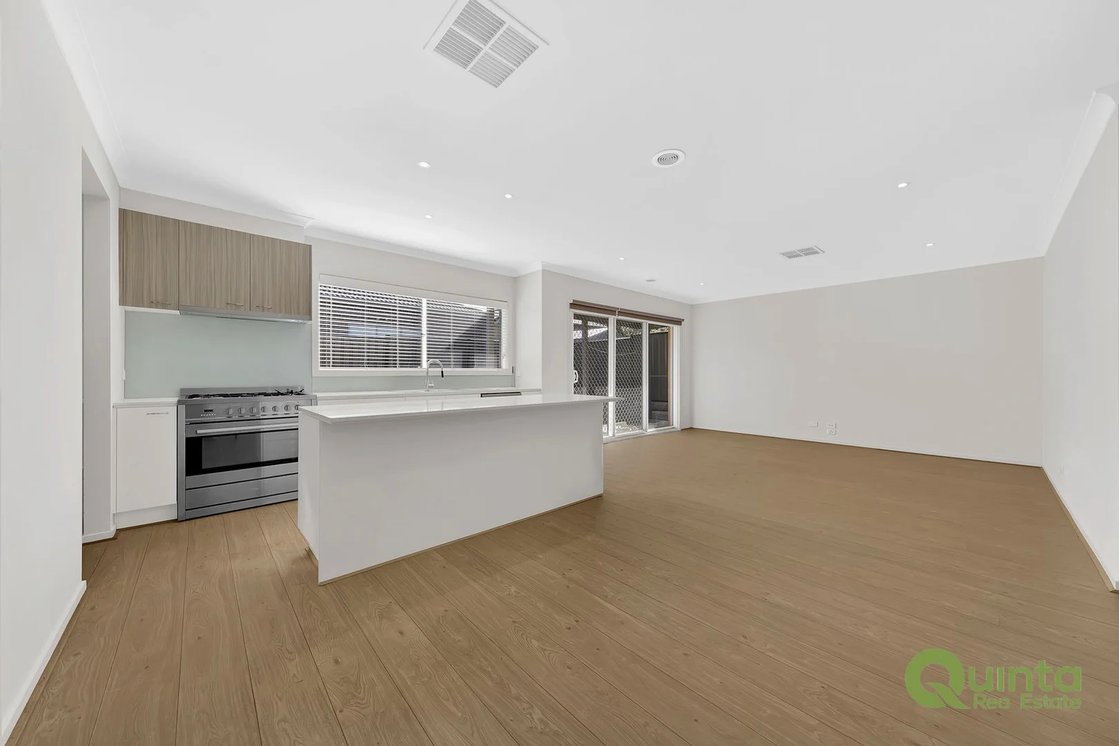 Additional image 2 of 31 Springbank Road, Wollert VIC 3750