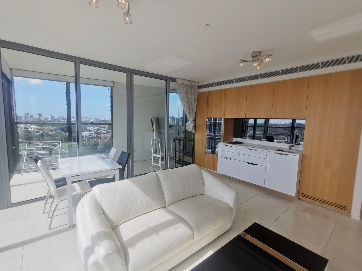 2 bedrooms Apartment / Unit / Flat in 18 park lane CHIPPENDALE NSW, 2008