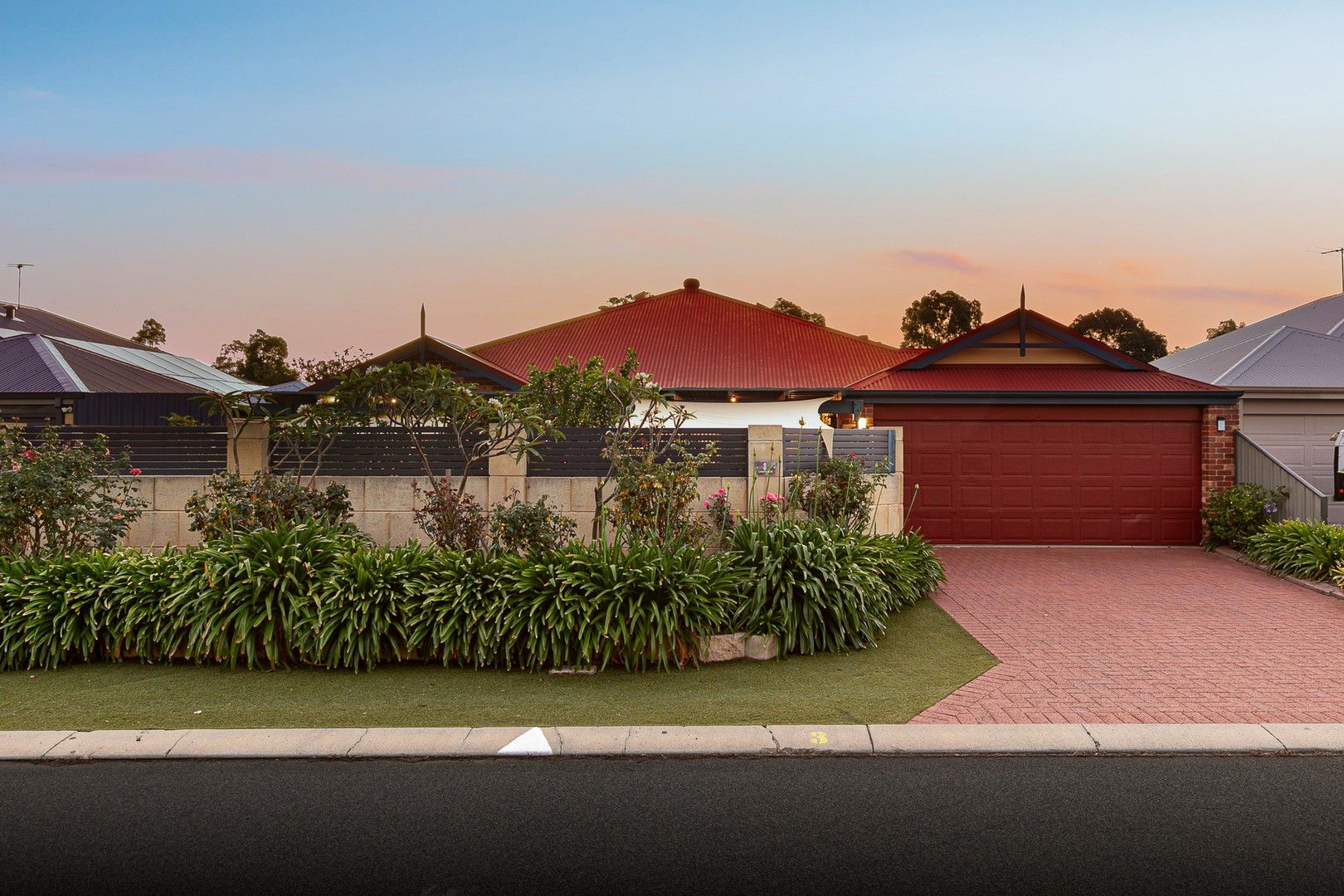 4 bedrooms House in 3 Lasseter Street BALDIVIS WA, 6171