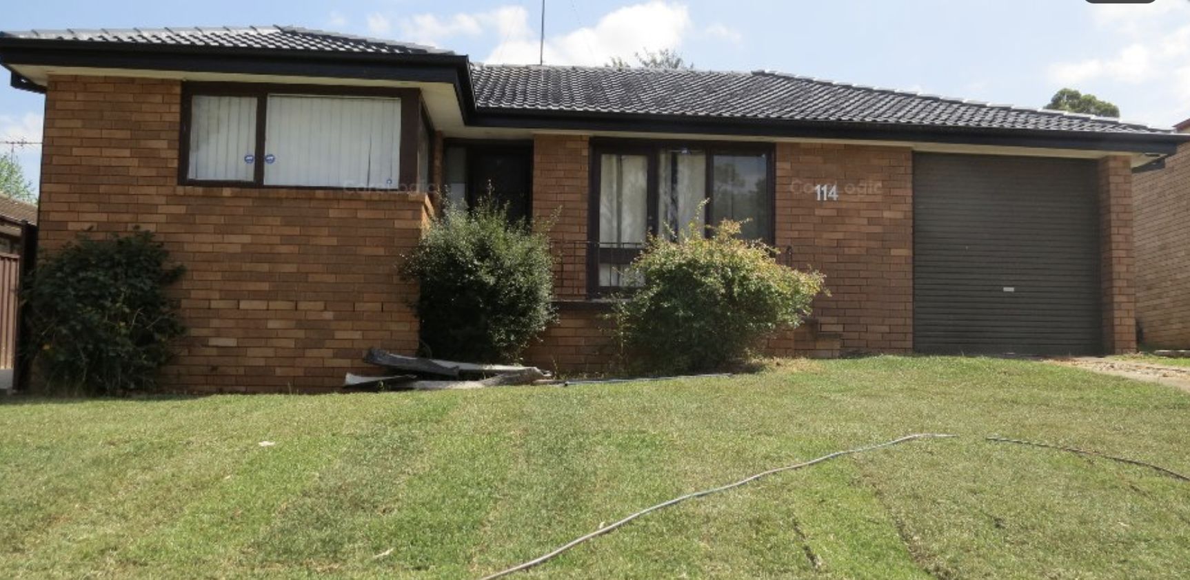 3 bedrooms House in 114 Ballantrae Drive ST ANDREWS NSW, 2566