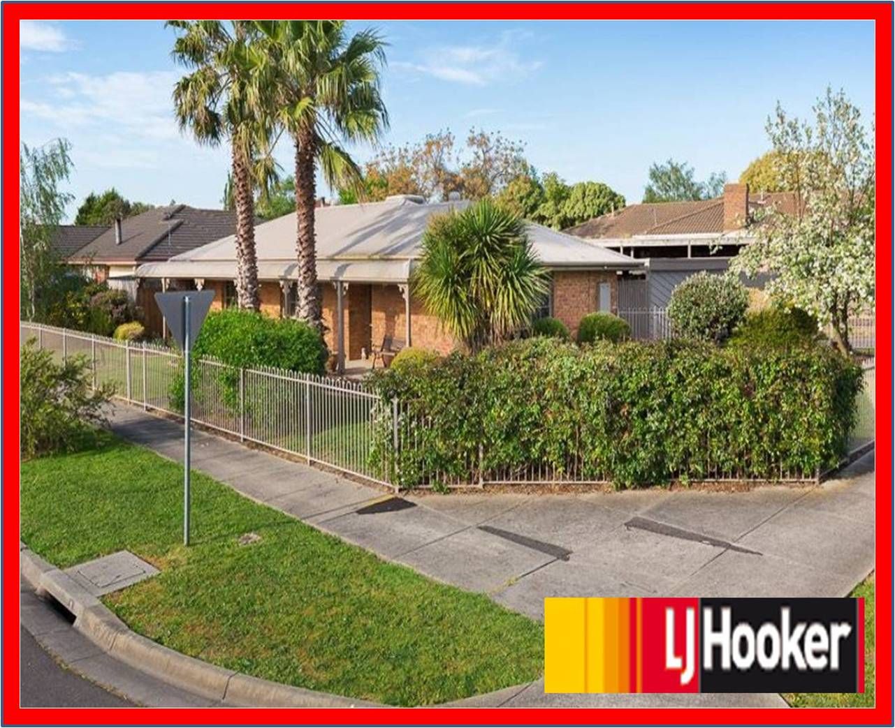 3 bedrooms House in 2 Fleetwood Drive NARRE WARREN VIC, 3805