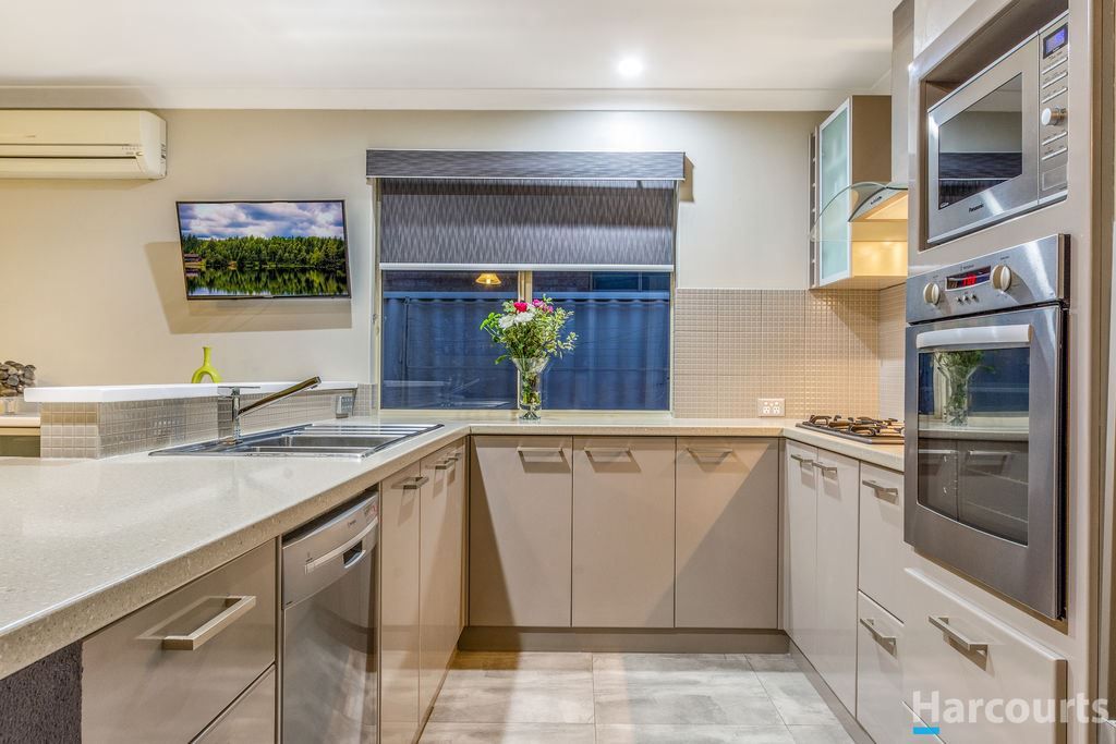 81 Caledonia Avenue, Currambine WA 6028, Image 1