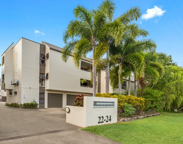 3/22-24 Rutherford Street, Yorkeys Knob QLD 4878