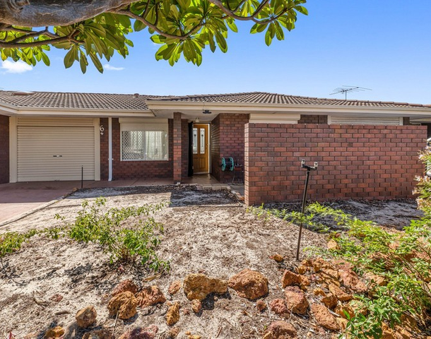 6/140 Cammillo Road, Camillo WA 6111