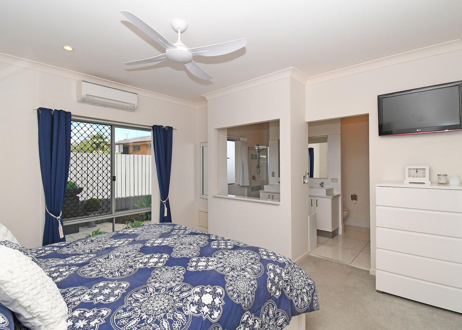 144A Truro St, Urangan QLD 4655, Image 2