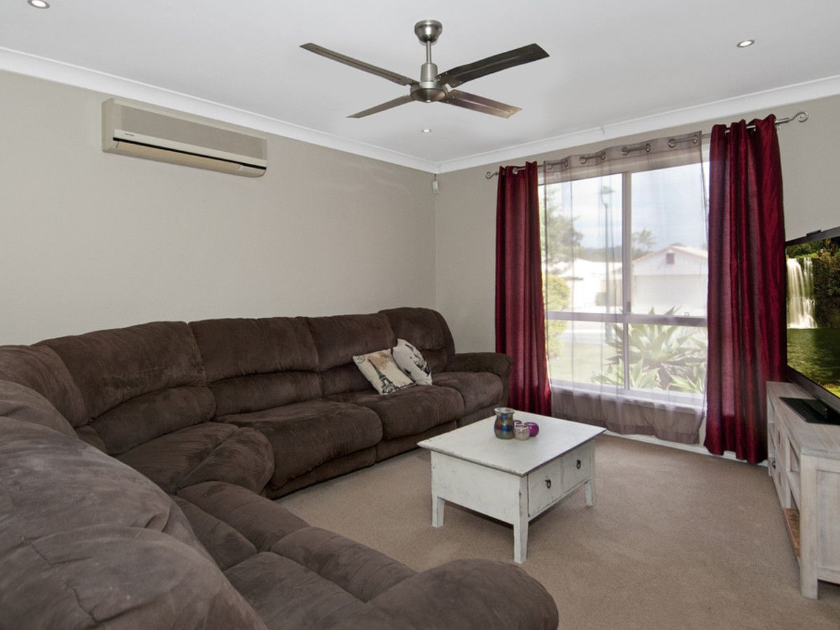 45 Allenby Crescent, Windaroo QLD 4207, Image 2