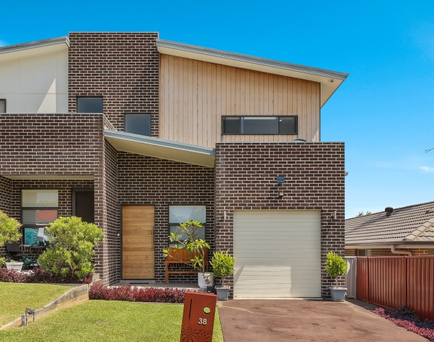 38 Leicester Street, Leumeah NSW 2560