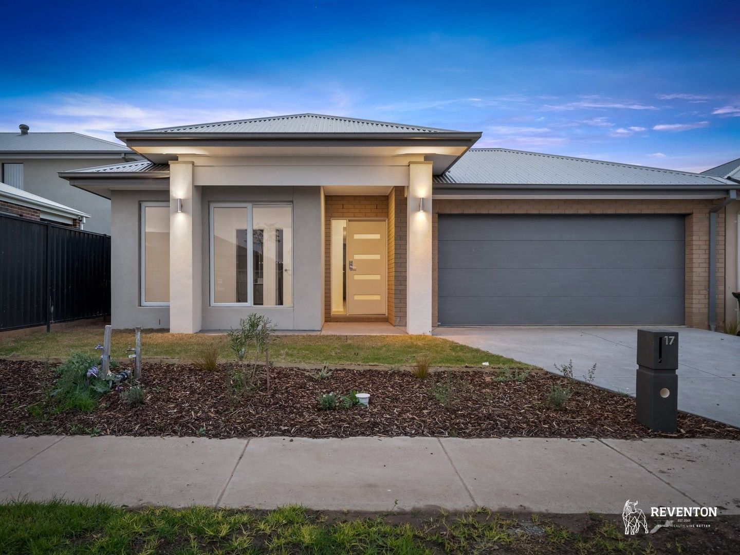 4 bedrooms House in 17 Lamonda St TARNEIT VIC, 3029