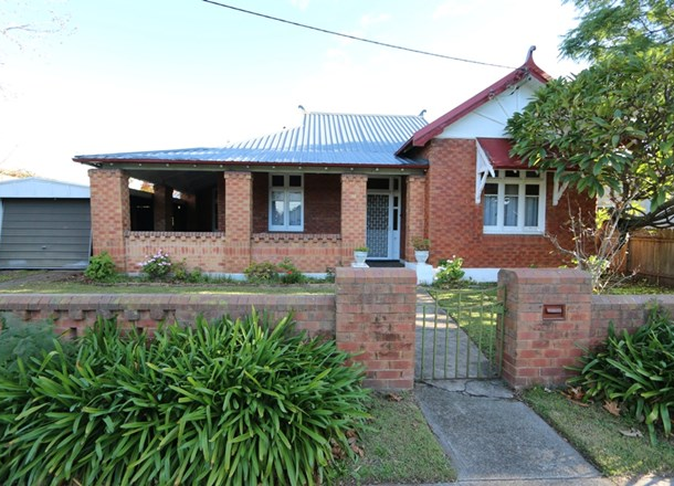 9 Allan Street, Lorn NSW 2320