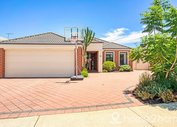 12 Leicester Crescent, Canning Vale WA 6155