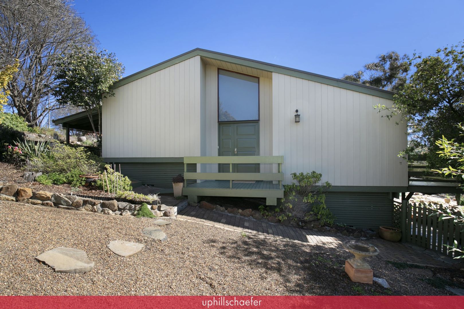 17 Bishop Crecsent, Armidale NSW 2350, Image 1