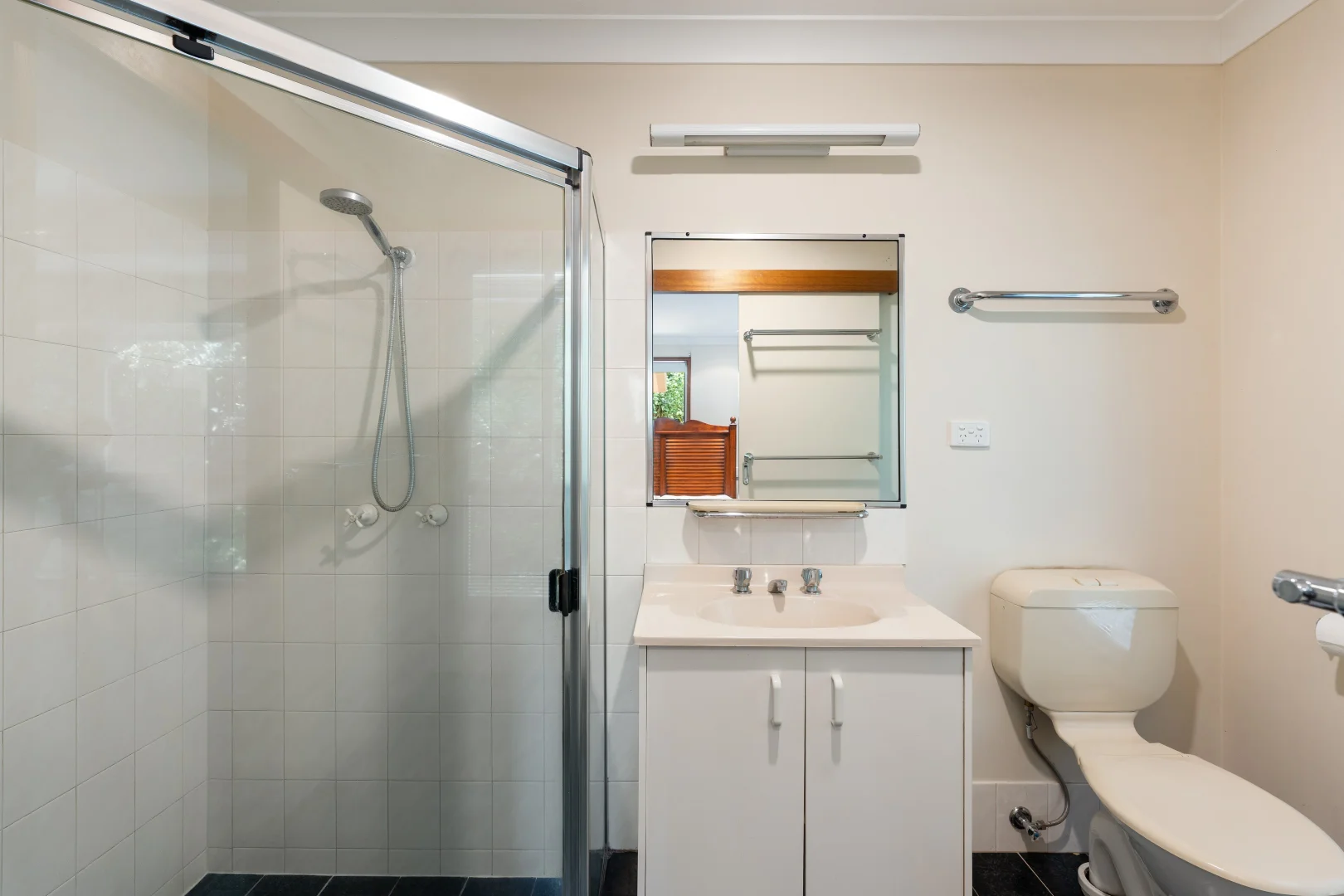 Additional image 6 of 9/46A MacKenzie Street, Mount Lofty QLD 4350