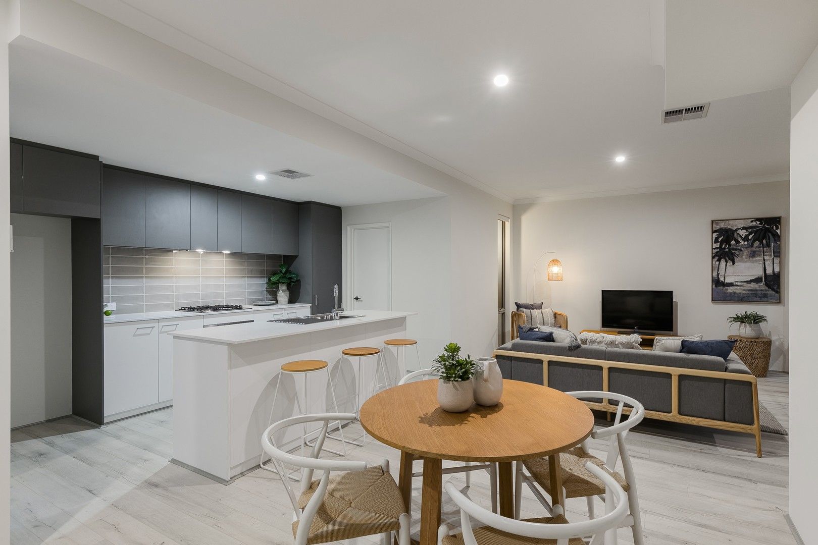 3 bedrooms House in 4/14 Methuen Way DUNCRAIG WA, 6023