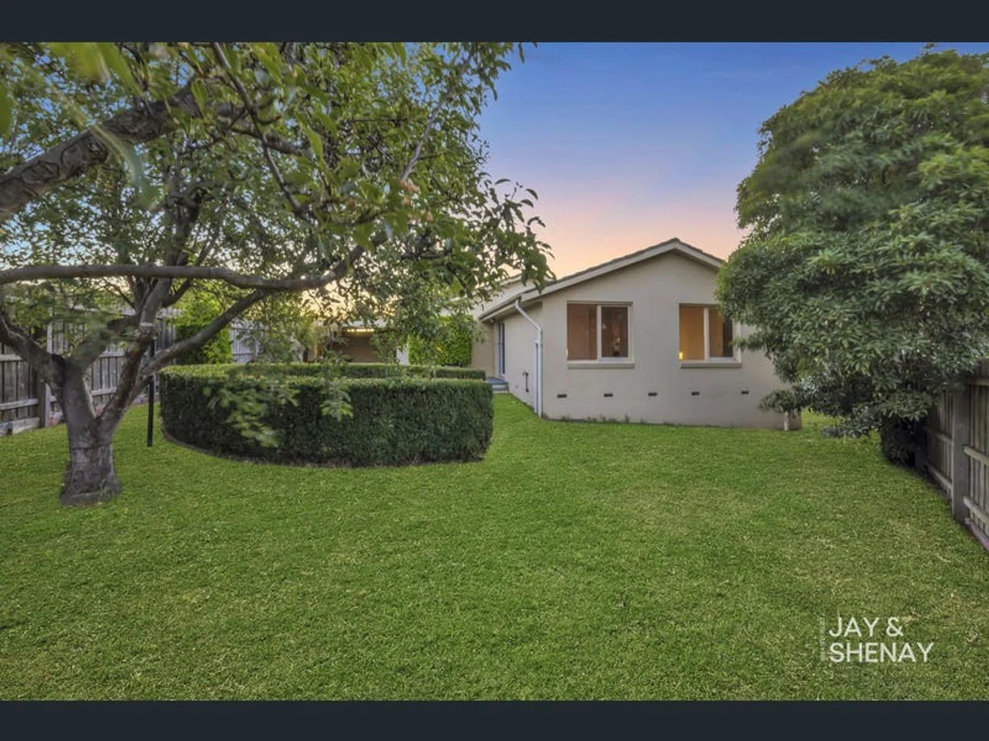 Additional image 13 of 4 Harrow Place, Endeavour Hills VIC 3802