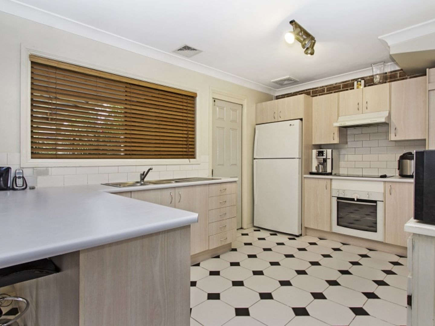 82B Sampson Cres, Acacia Gardens NSW 2763, Image 2