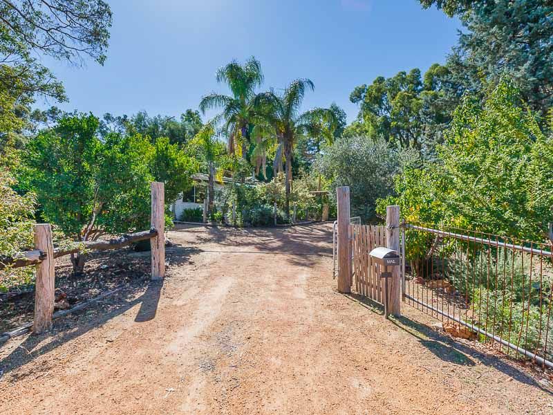 569 Jarrahdale Road, JARRAHDALE WA 6124, Image 0