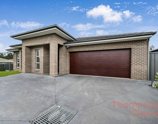 5 Osprey Crescent, East Maitland NSW 2323