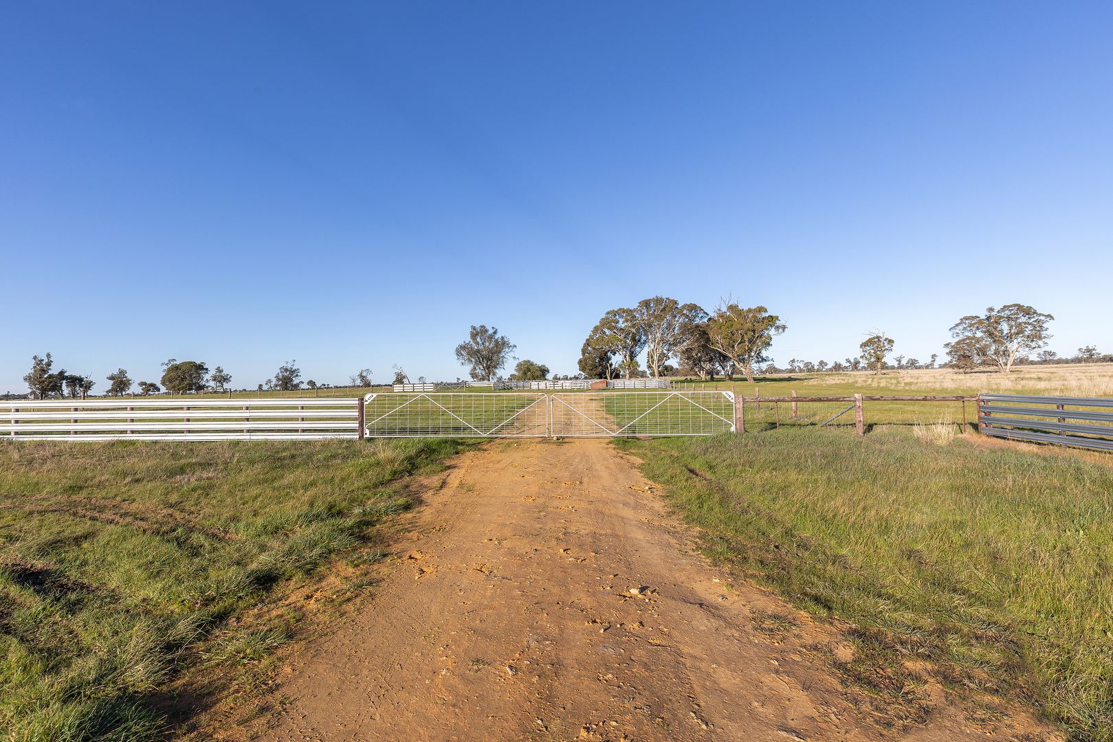 Lot 42A and 42B Davies Road, Apsley VIC 3319, Image 2