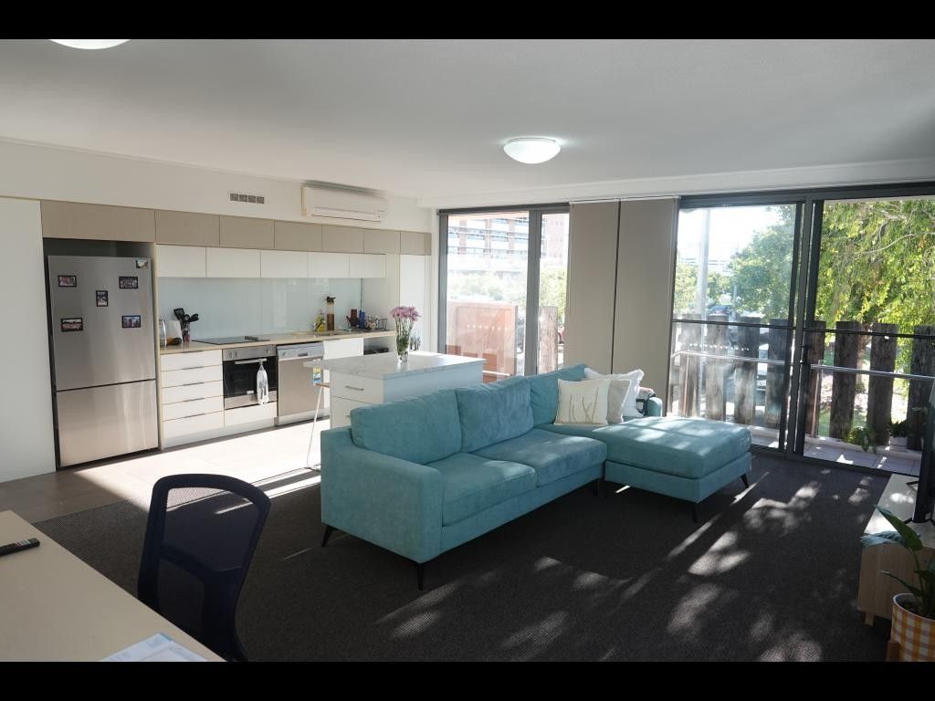 2 bedrooms Apartment / Unit / Flat in 63/4 Aplin Street TOWNSVILLE CITY QLD, 4810