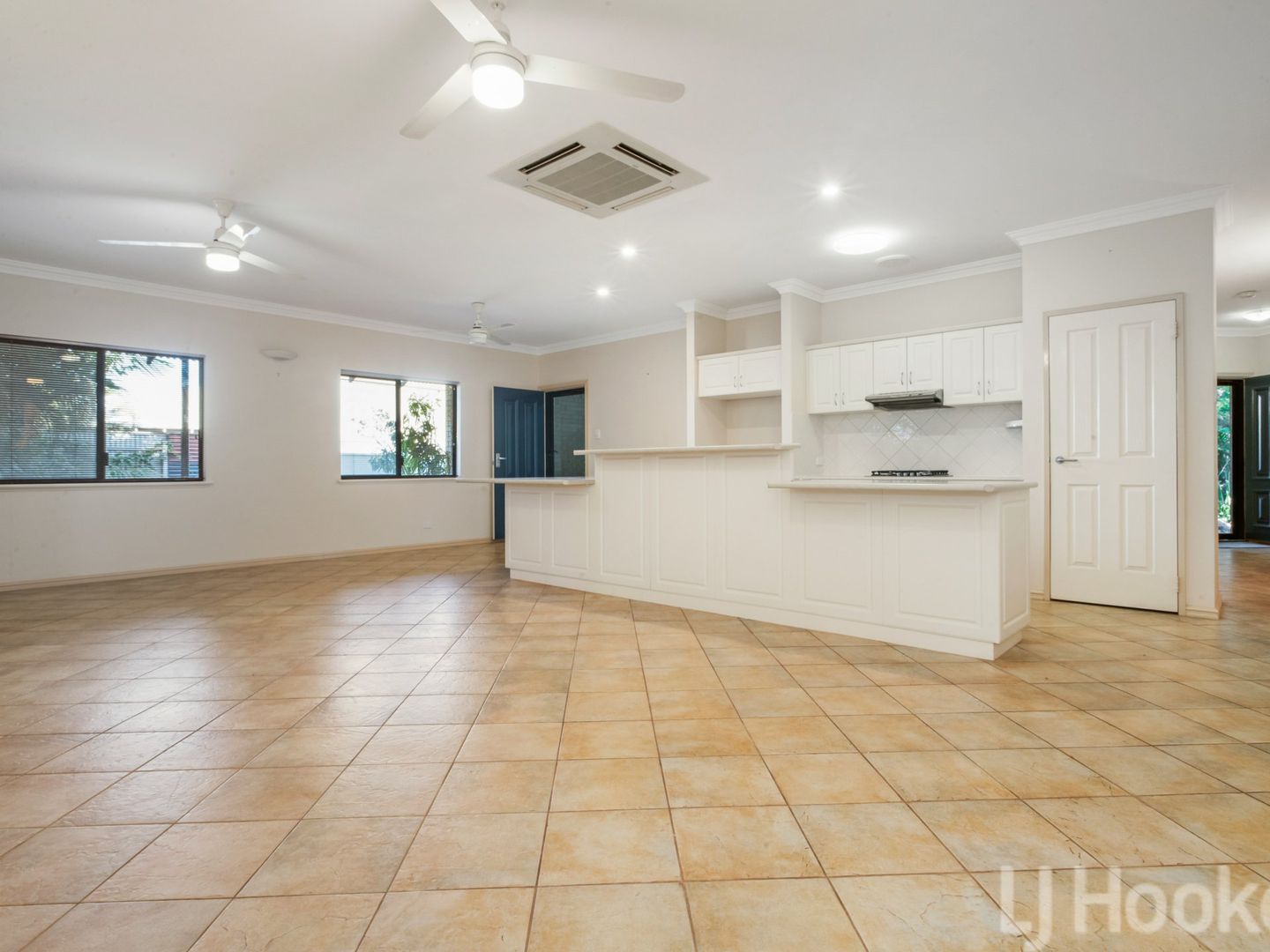 4 Rhonda Road, Baynton WA 6714, Image 1