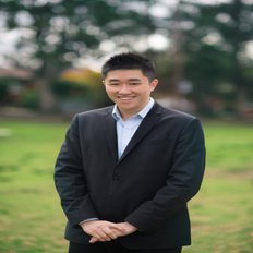 Roy Chai, Sales representative