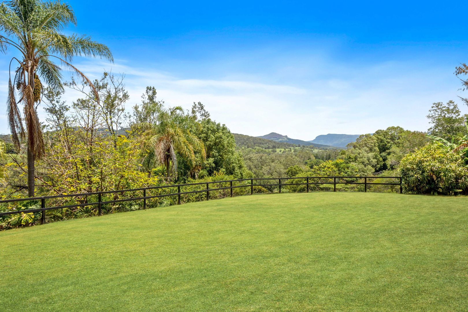 6 Fresco Court, Tallebudgera Valley QLD 4228, Image 1