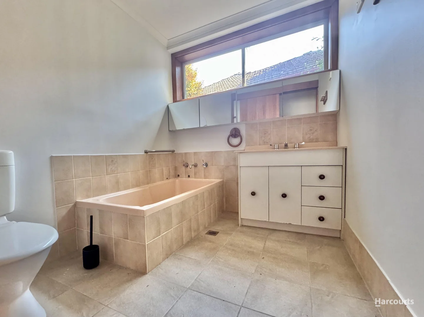 Additional image 8 of 29 Phelps Crescent, Bradbury NSW 2560