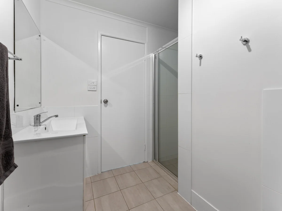 Additional image 7 of 6 Dargie Avenue, Collingwood Park QLD 4301