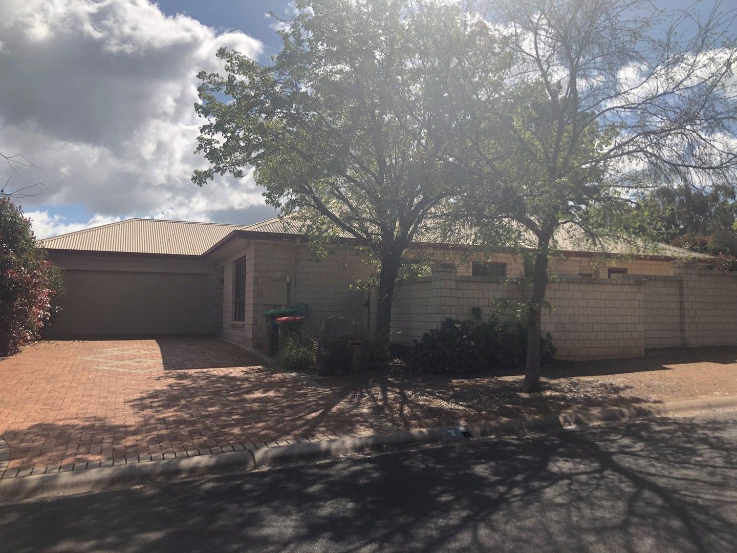3 bedrooms House in 2 Barracks Close DUBBO NSW, 2830