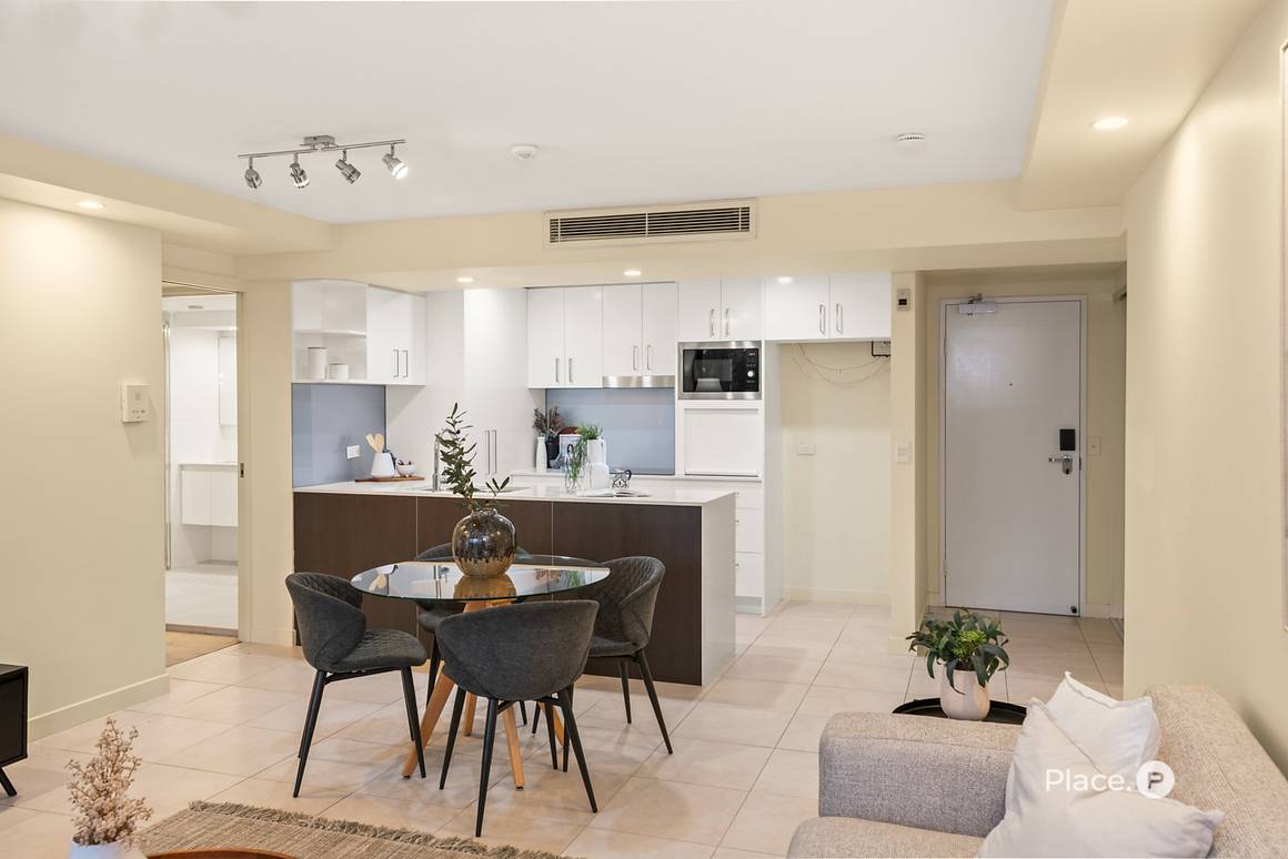14/21 Dock Street South Brisbane 4101 - Image 5