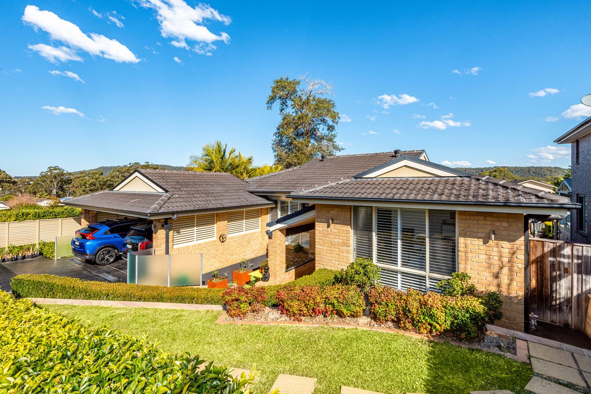 4 bedrooms House in 14 Robinia Parade SPRINGFIELD NSW, 2250