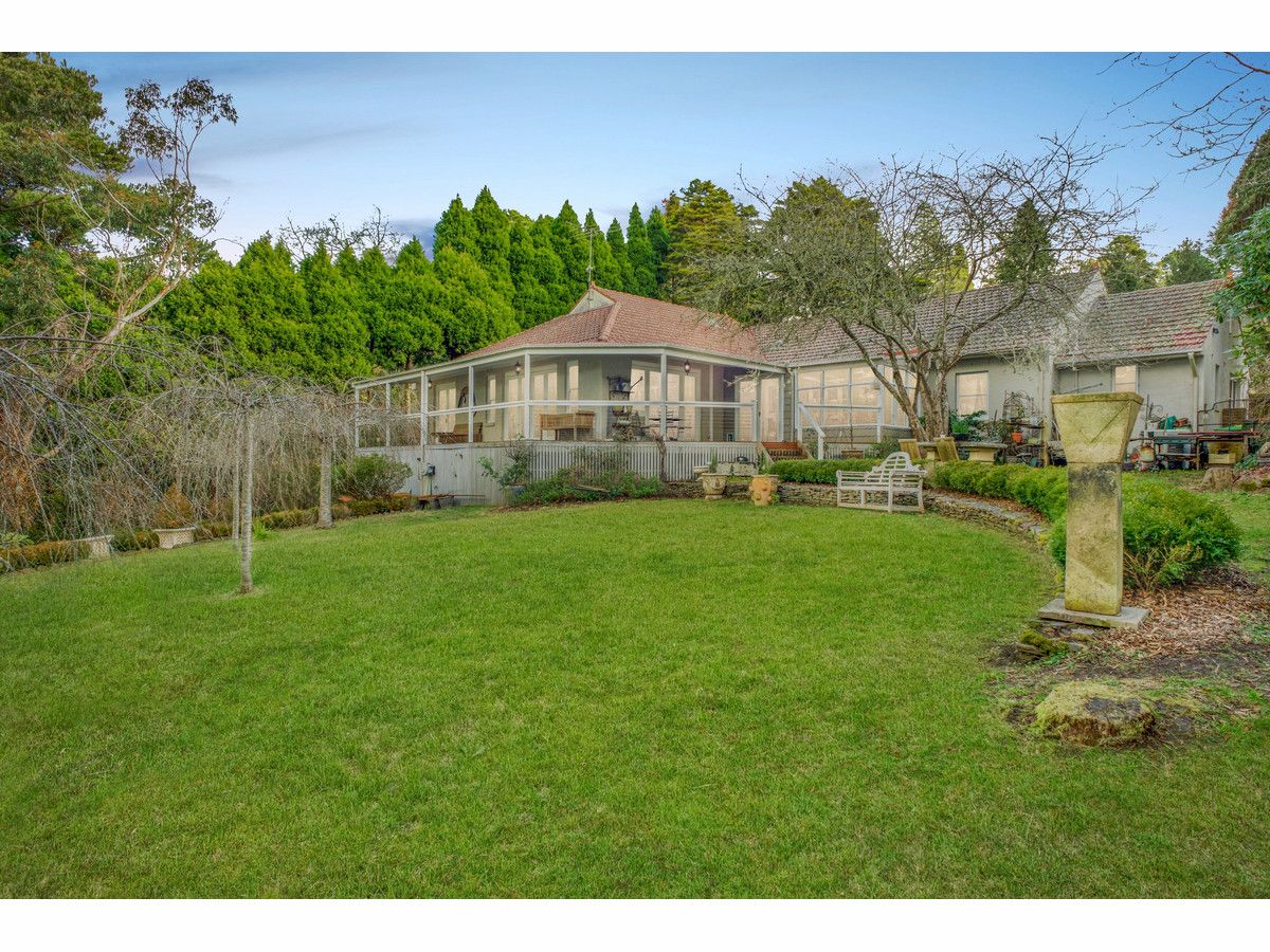 16 St Andrews Road, Leura NSW 2780, Image 0