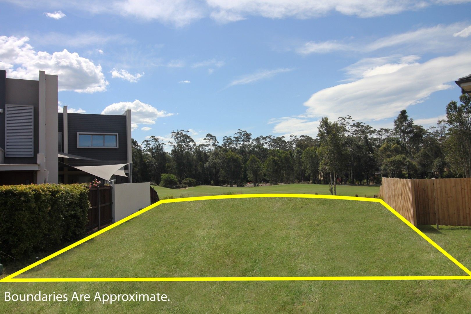 8 Gallery Circuit, Kooindah Waters, Wyong NSW 2259, Image 0