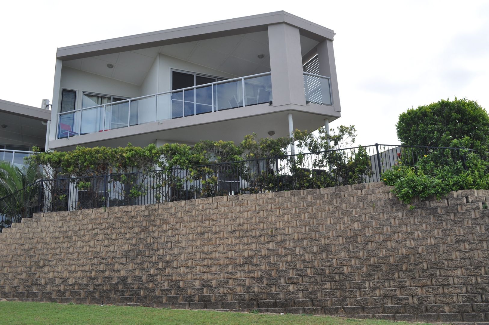 2/2 Dolphin Crt, Agnes Water QLD 4677, Image 2